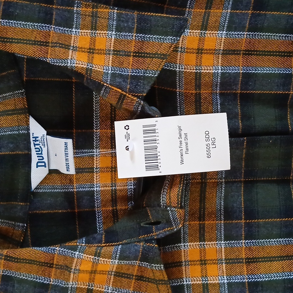 Women's Duluth Flannel - Picture 2 of 3